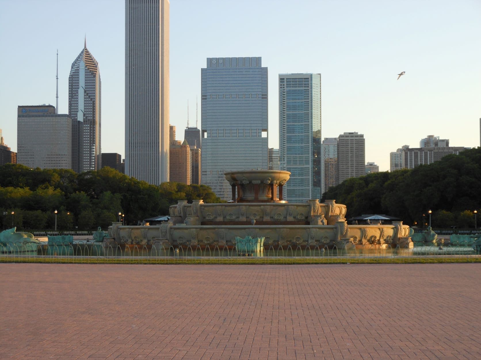 Buckingham Fountain at Grant Park, Chicago, IL