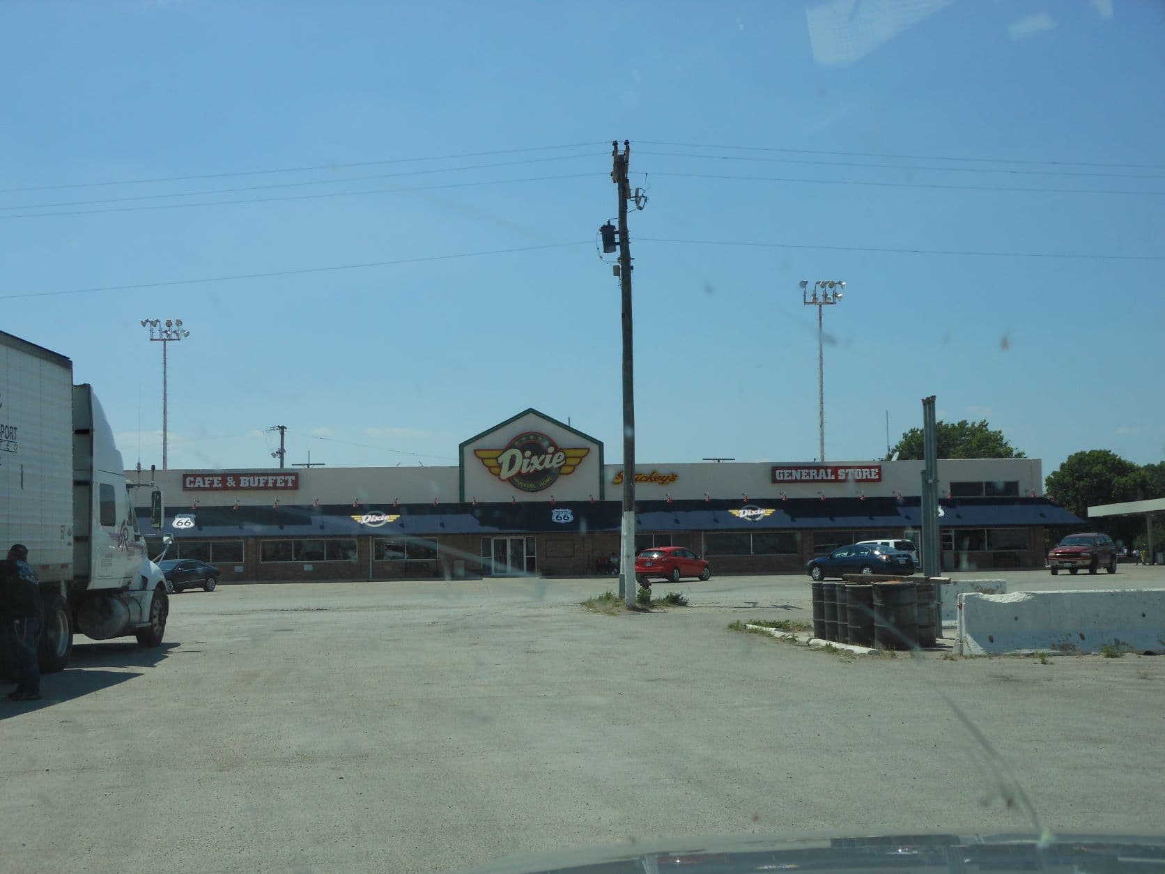 Dixie Trucker's Home and Stuckey's and Route 66 signs