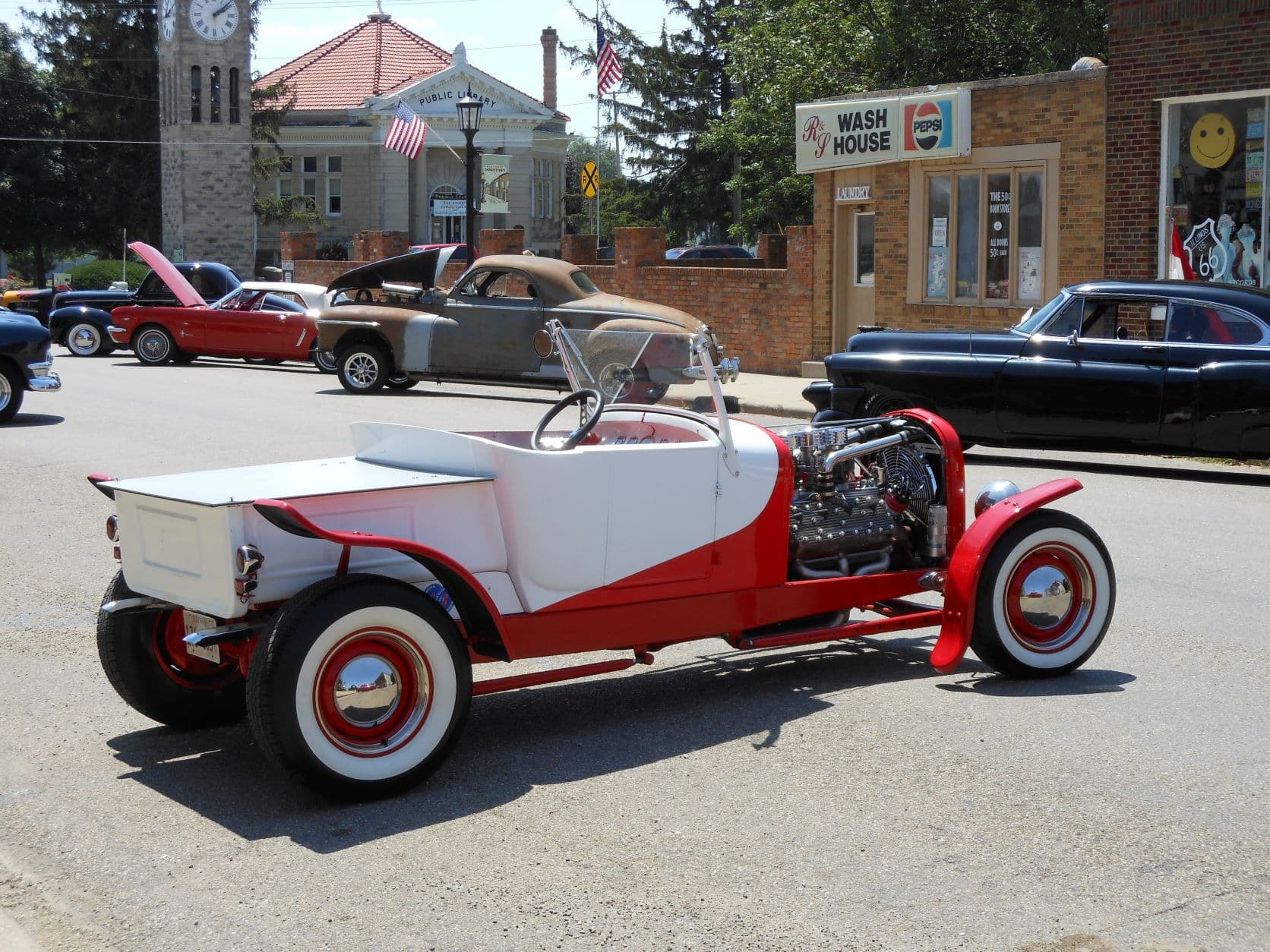 Deuce coupe