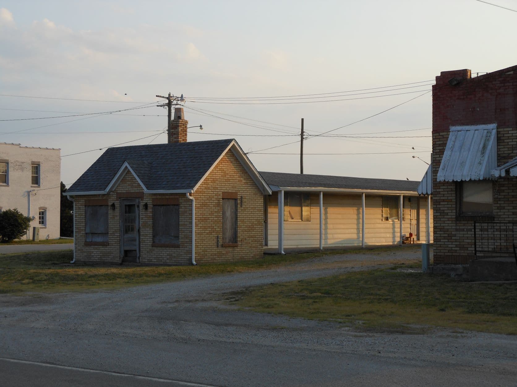 Route 66 Cafe motel office in Litchfield, IL
