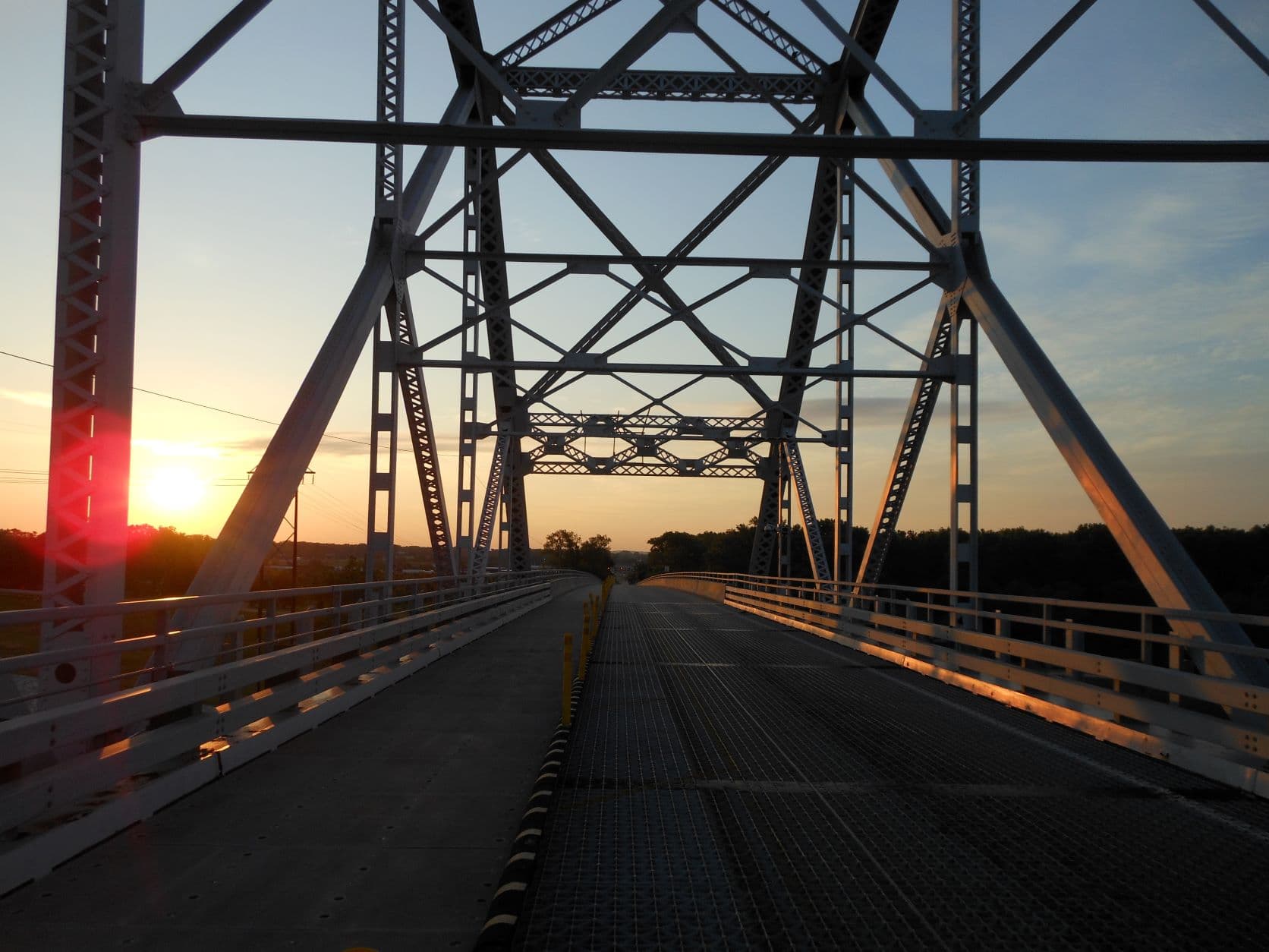 Chain of Rocks Channel Bridge