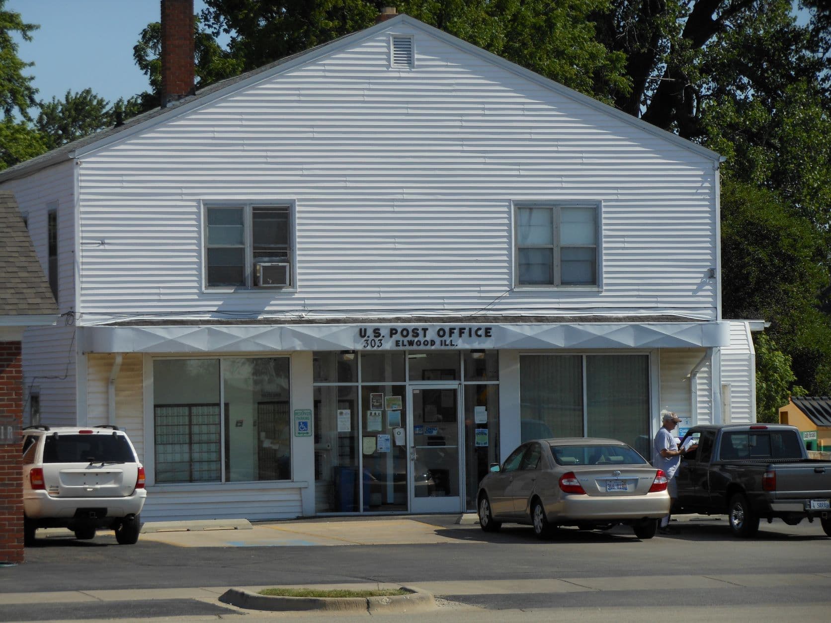 Elwood, IL US Post office