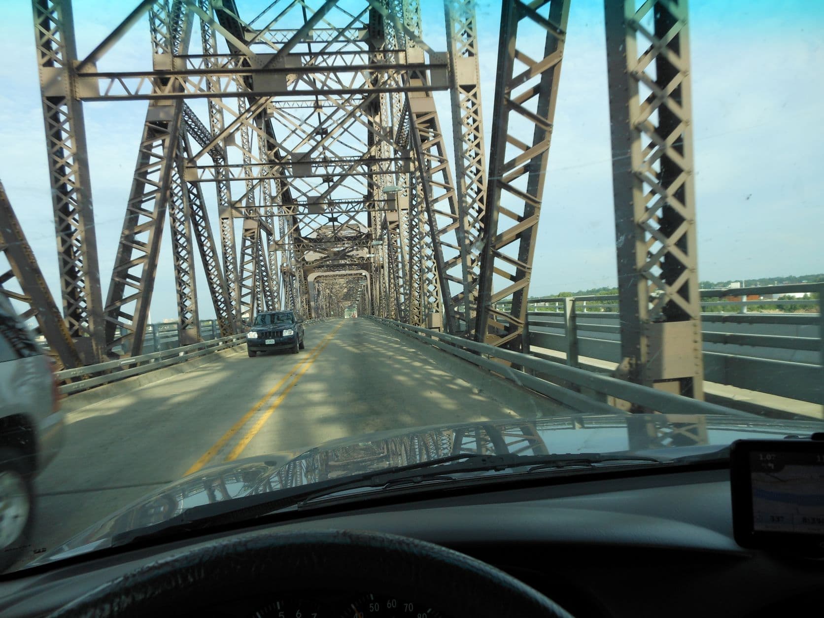 Road trip image from Missouri Route 66, showing St. Louis area scenery