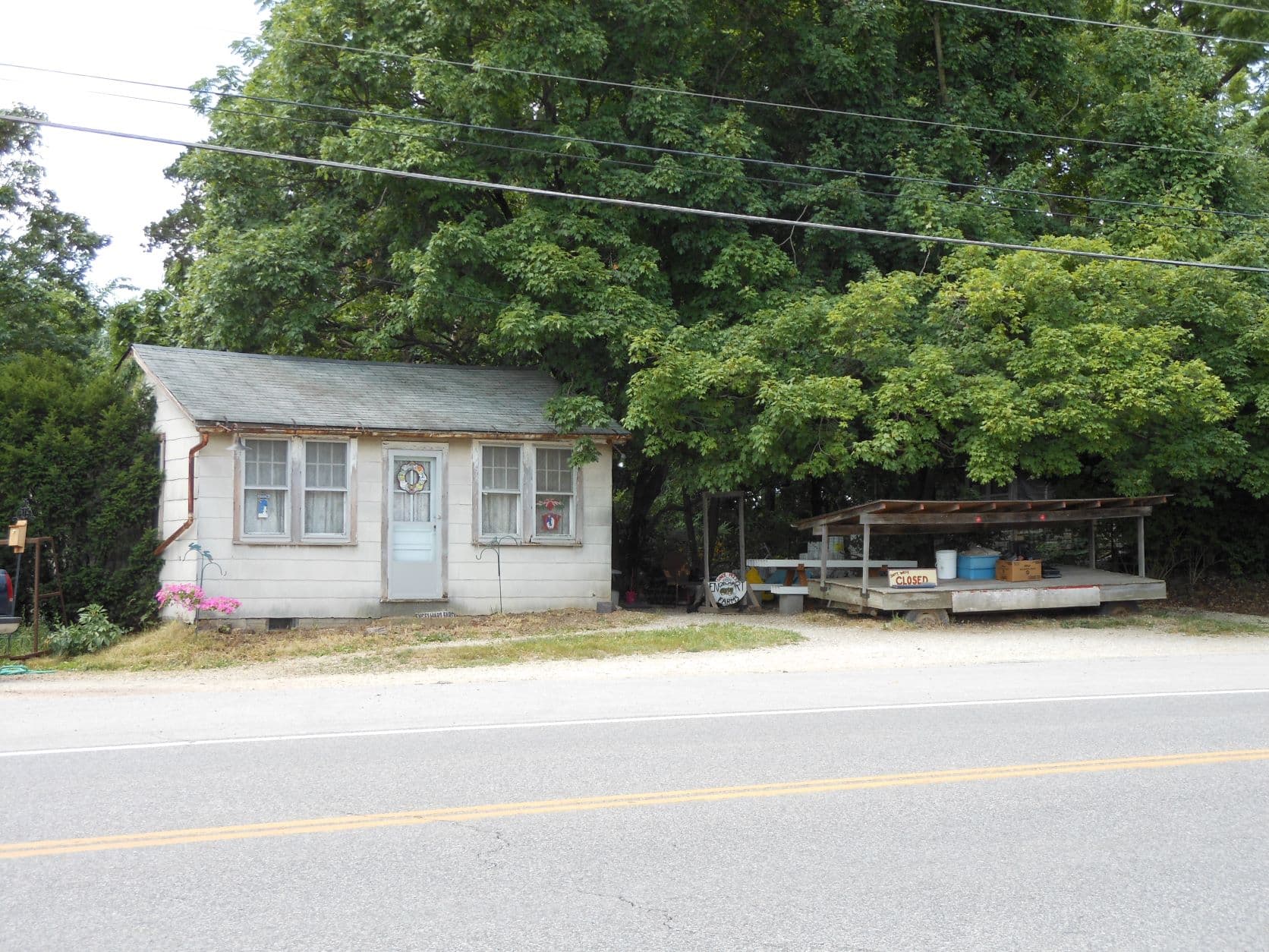 St. Clair, MO - Cottage and Roadside Market