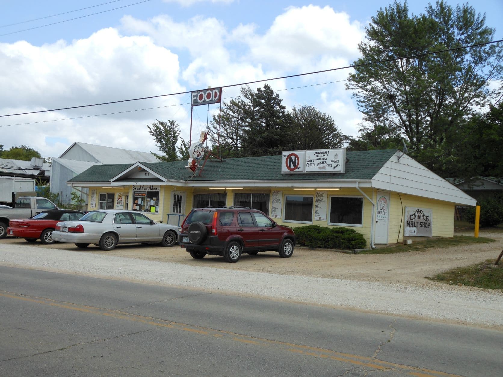 Cuba, MO - Circle Inn Malt Shop (Now Closed)