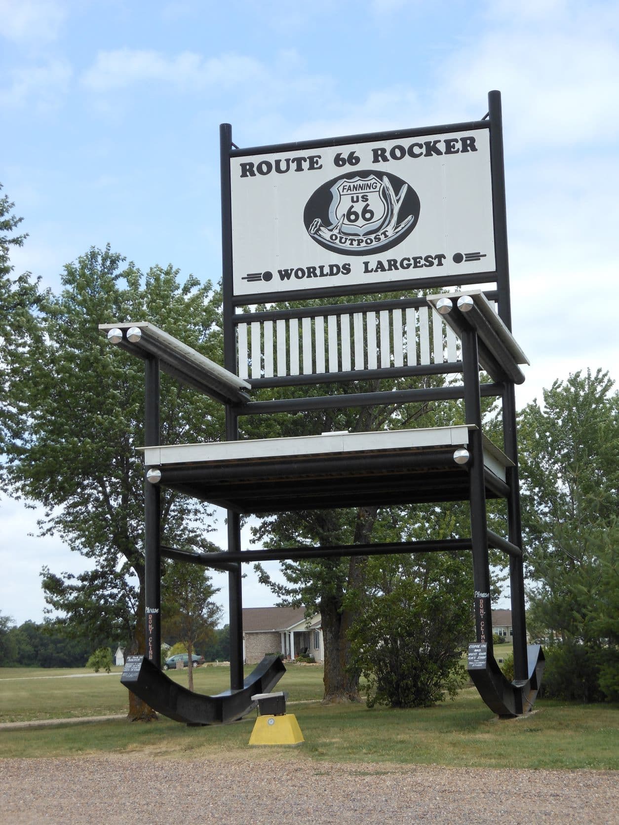 Fanning, MO - World's Largest Rocking Chair (until 2015, see the links on the right)