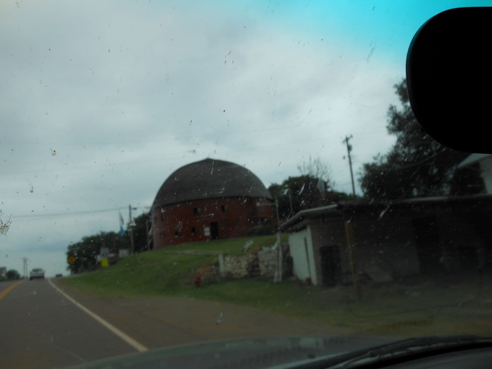 Arcadia, OK - Round Red Barn