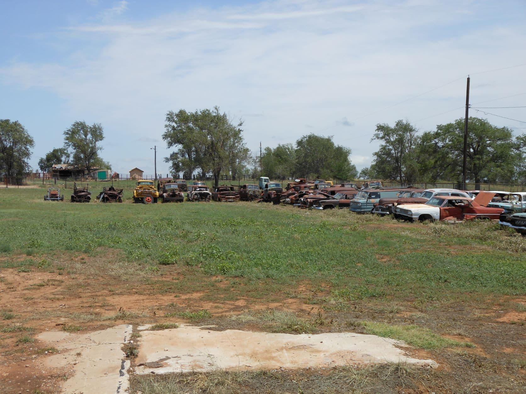 Shamrock, TX - Auto Graveyard