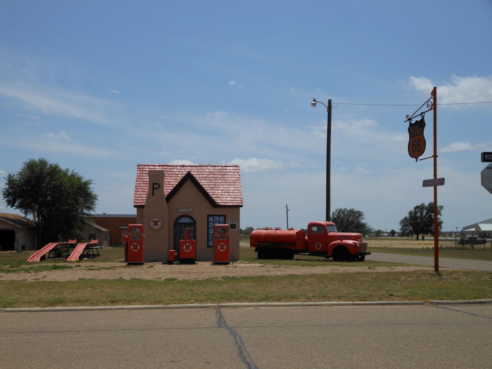 McLean, TX - Phillips 66 Station