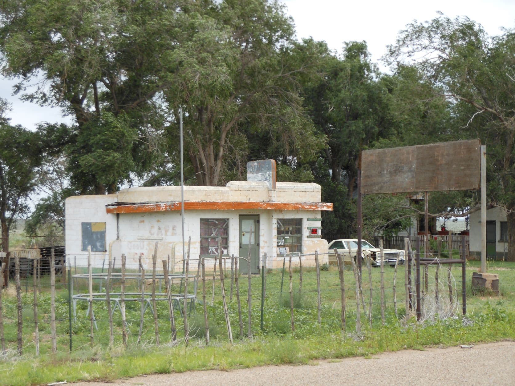 Glenrio, TX - Abandoned cafe