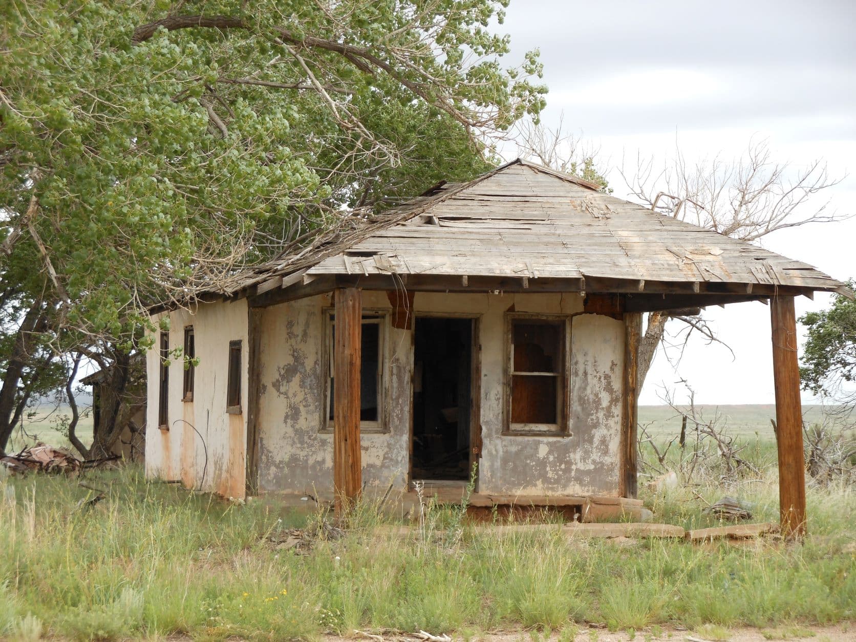 Dilipidated home - Glenrio, TX