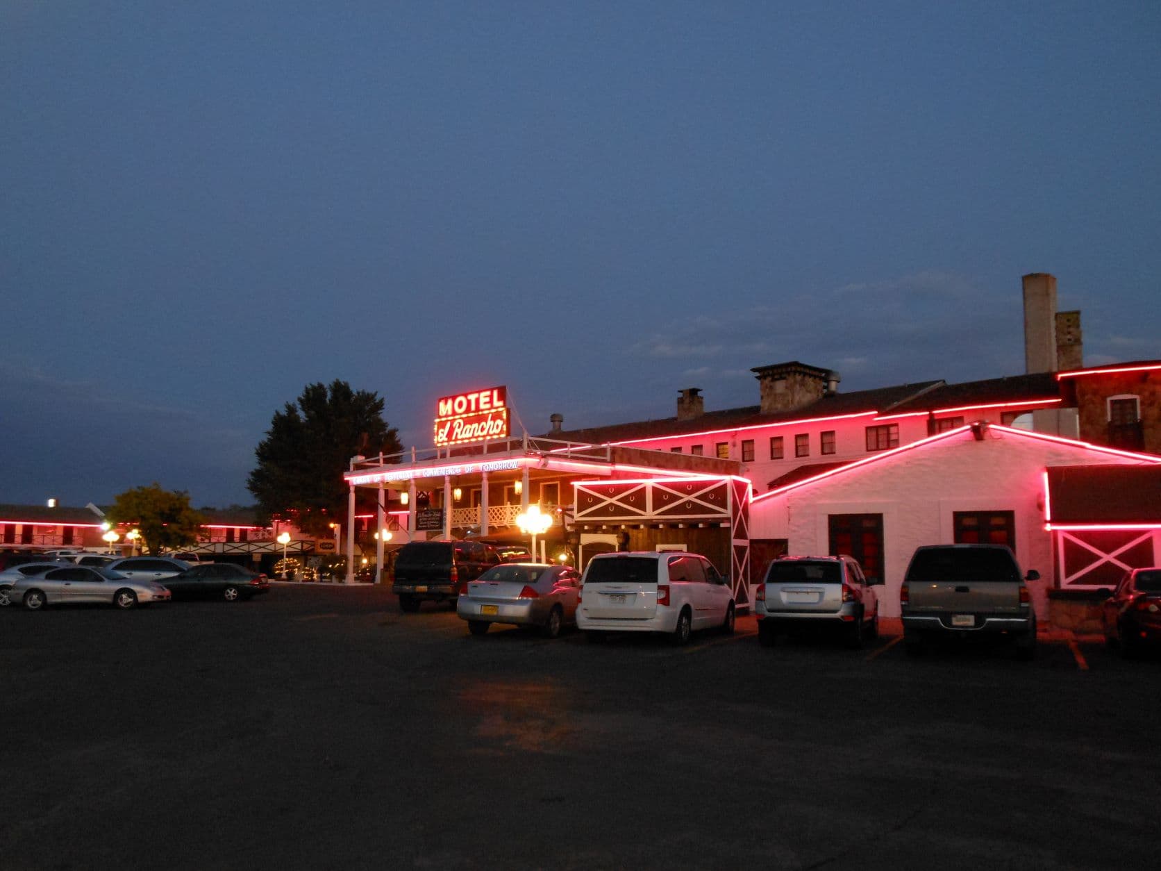 Hotel El Rancho at night - Gallup, NM