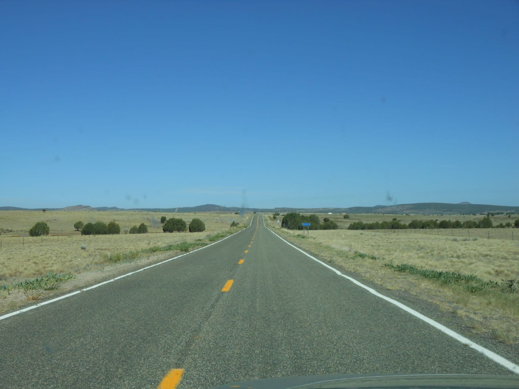 Highway to the edge of the Earth - Road to Seligman, AZ