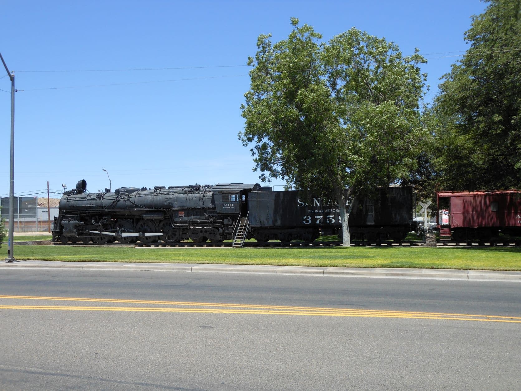 Santa Fe Railroad 4-8-4 steam locomotive - Kingman, AZ