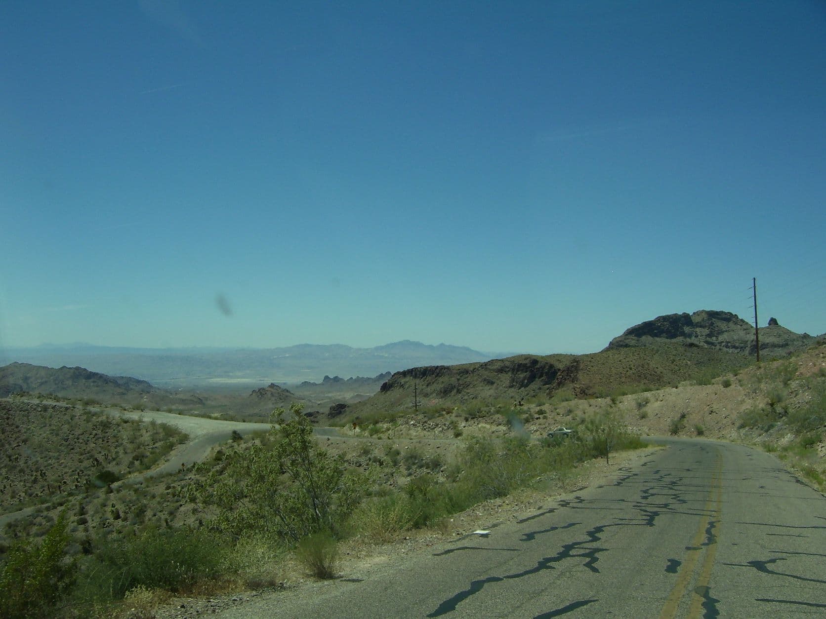 Mountain road - Road to Oatman, AZ