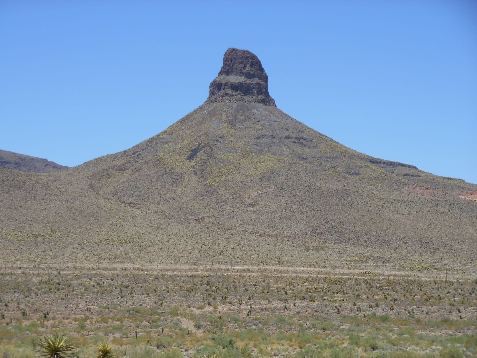 Volcano chimney - Road to Oatman, AZ