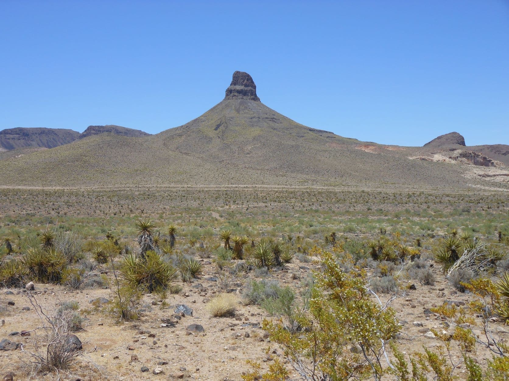 Volcano chimney - Road to Oatman, AZ