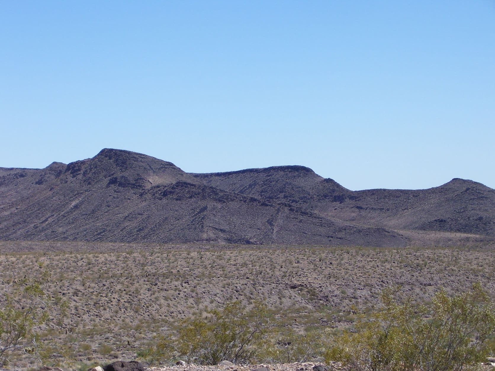 Desert mountain - Road to Amboy, CA