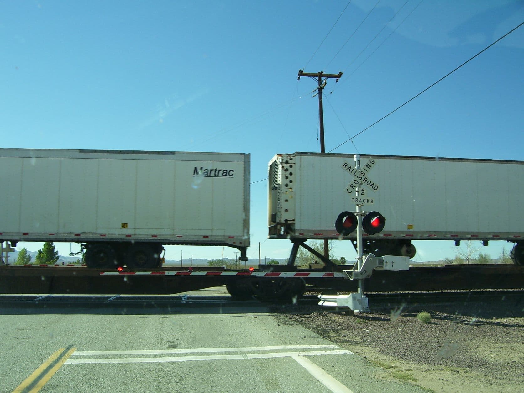 Piggyback trailer train - Road to Amboy, CA