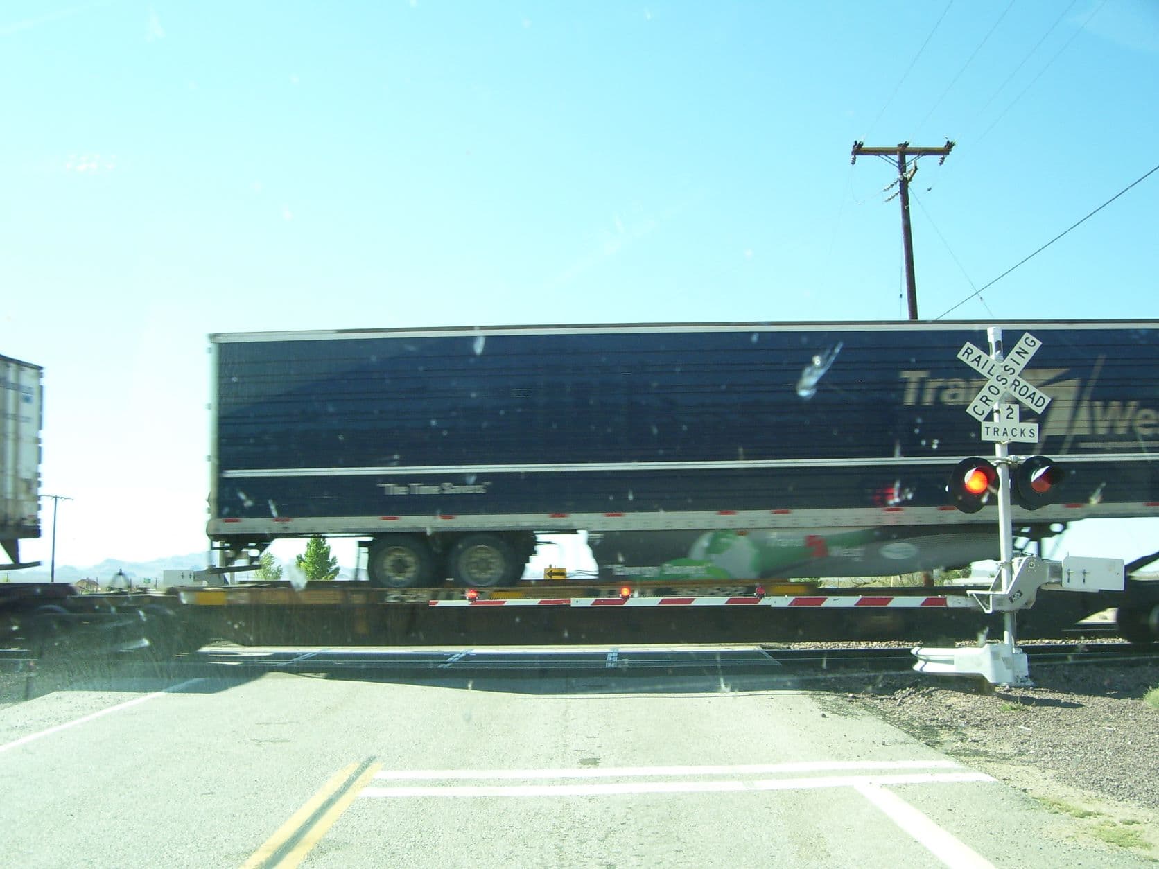 Piggyback trailer train - Road to Amboy, CA