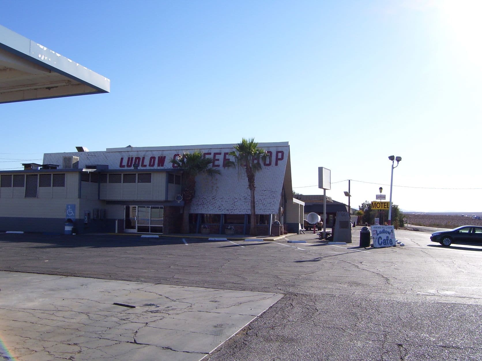 Ludlow Cafe - Ludlow, CA